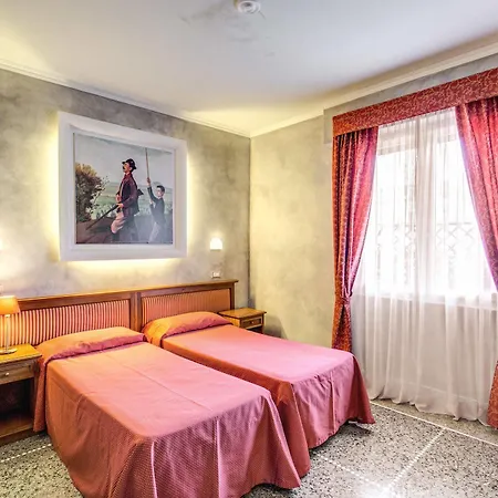 Domus Caracalla 3*