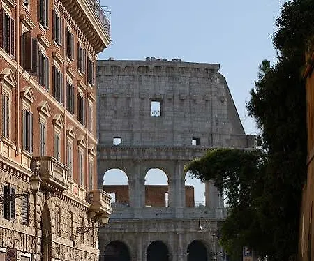 Domus Caracalla בית הארחה